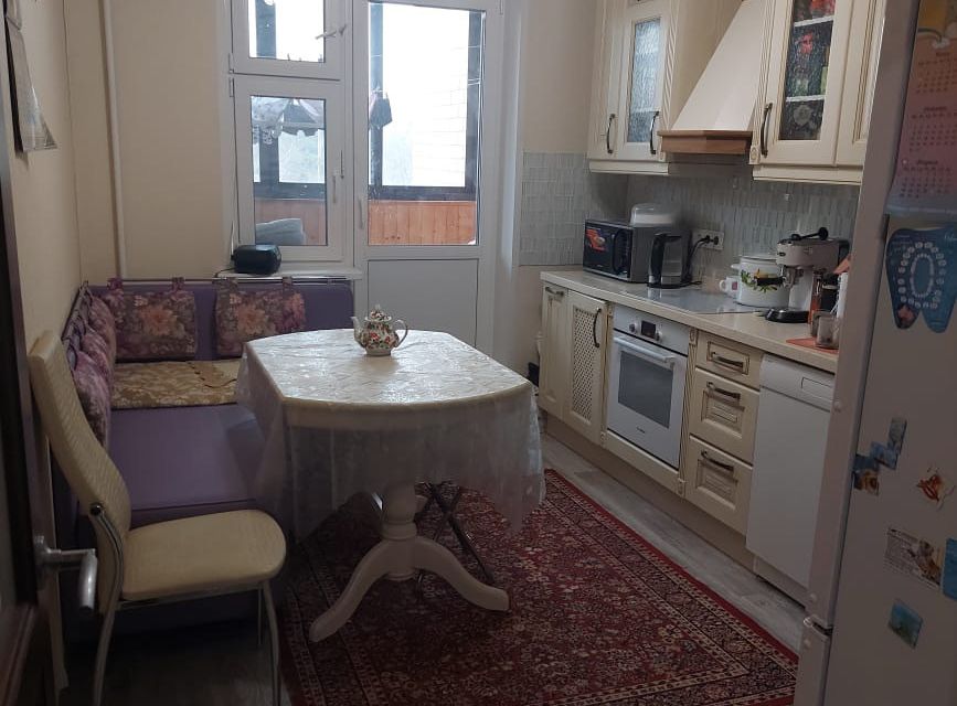 Продаётся 3-комнатная квартира, 73 м²