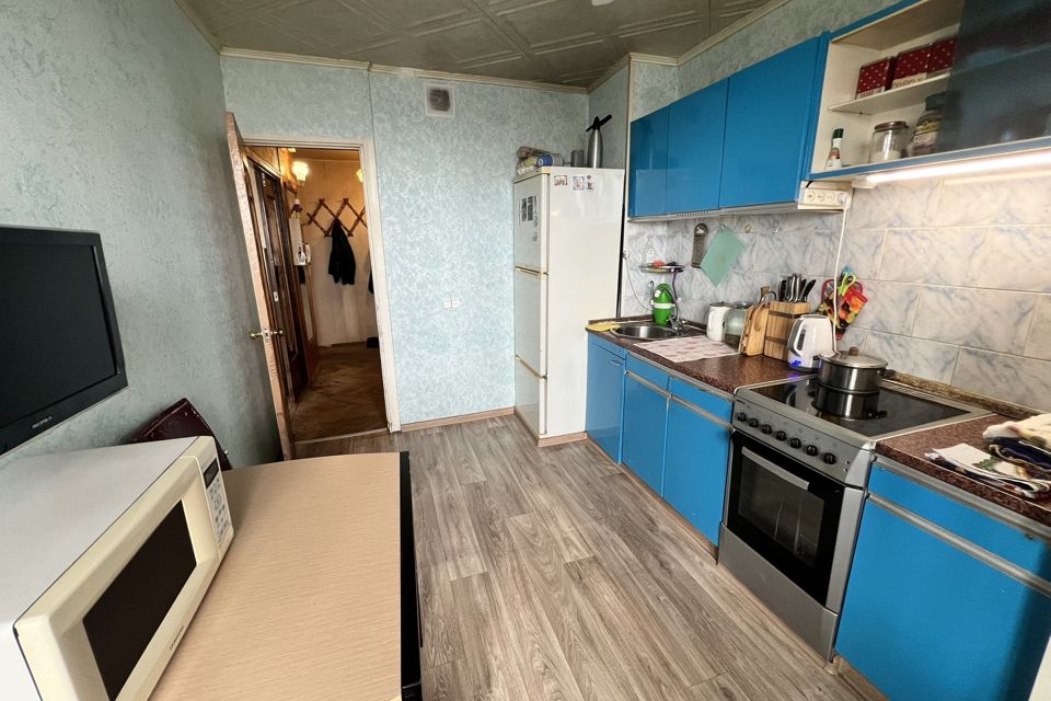 Продаётся 3-комнатная квартира, 65.8 м²