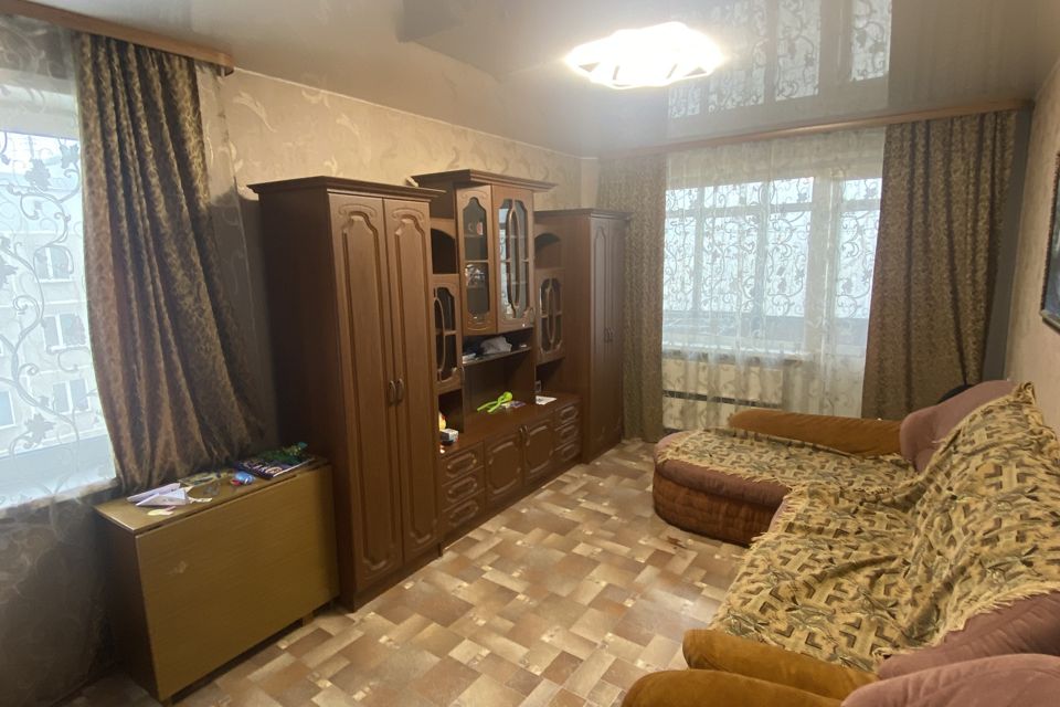 Продаётся 3-комнатная квартира, 60 м²