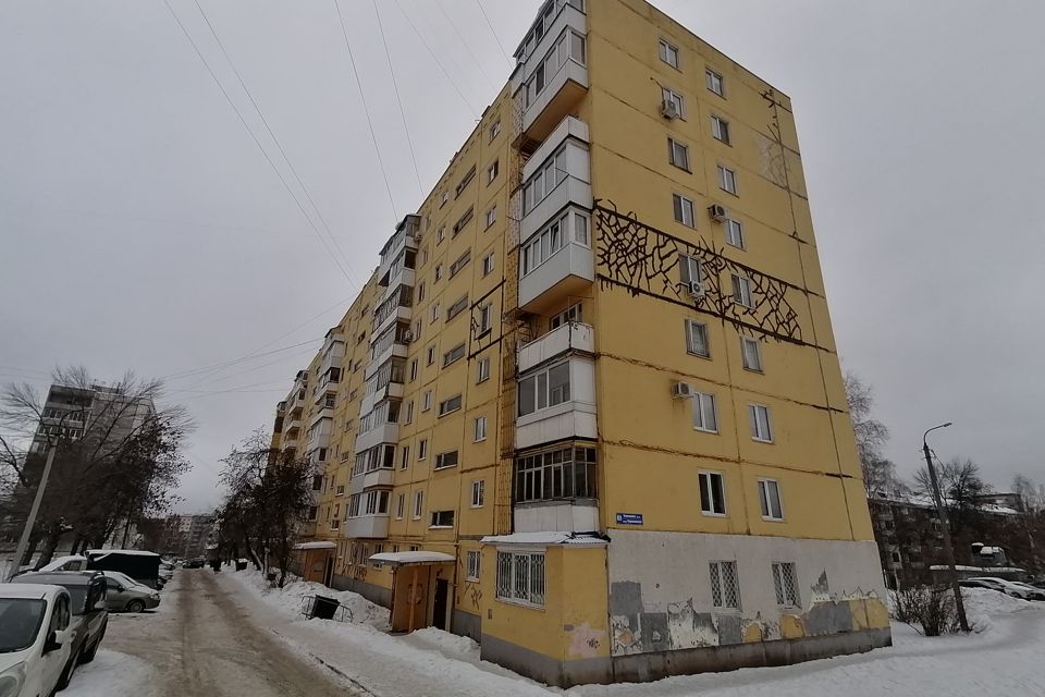 Продаётся 3-комнатная квартира, 59.4 м²