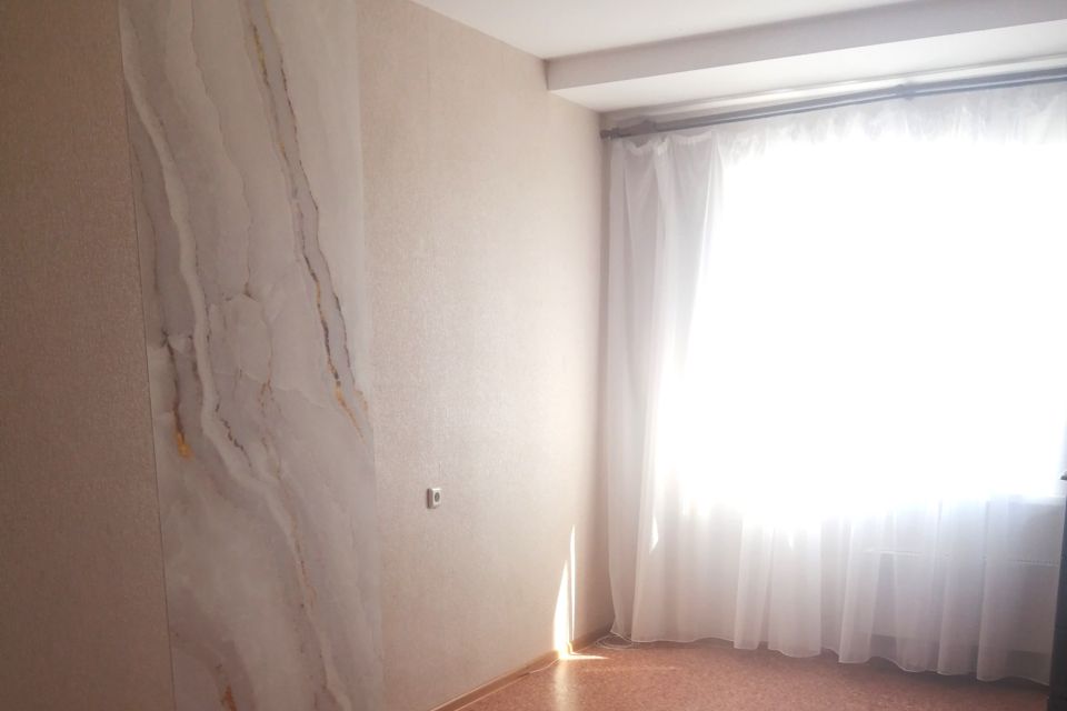 Продаётся 1-комнатная квартира, 37.6 м²