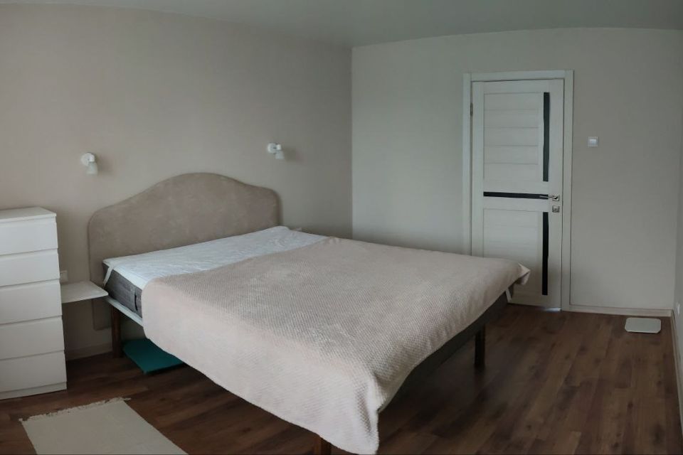Продаётся 3-комнатная квартира, 72 м²