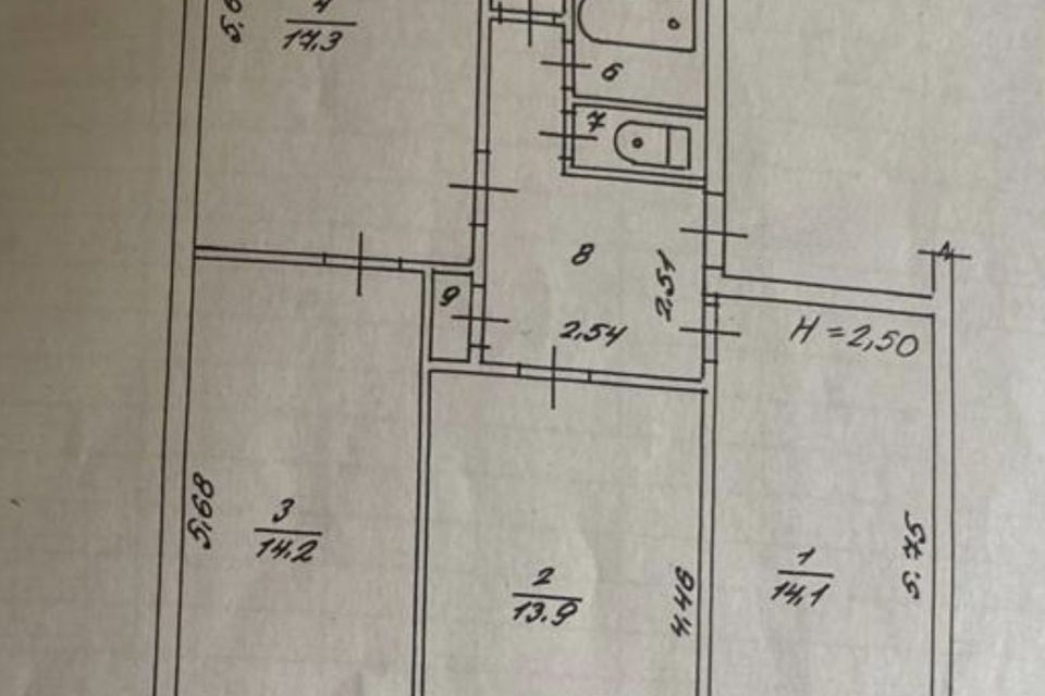 Продаётся 4-комнатная квартира, 77.3 м²