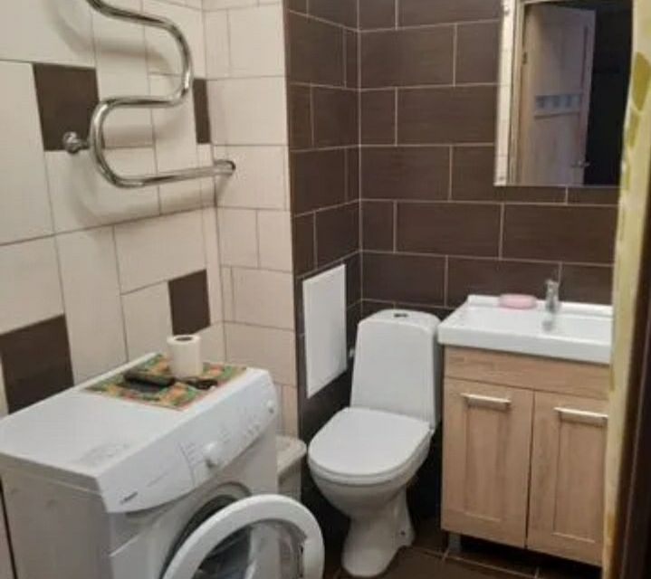 Сдаётся 1-комнатная квартира, 42 м²