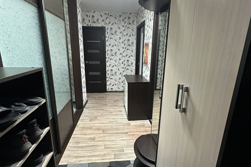 Продаётся 3-комнатная квартира, 58.9 м²