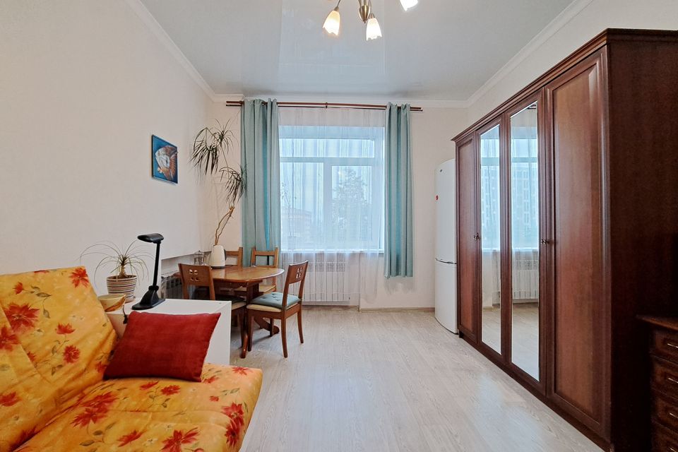 Продаётся комната в 4-комн. квартире, 16.8 м²