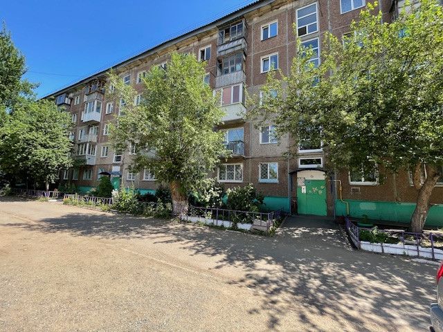 Продаётся 3-комнатная квартира, 59.2 м²