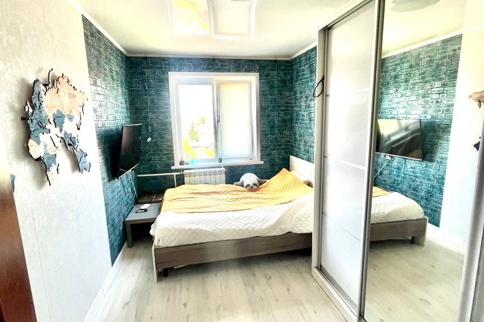 Продаётся 3-комнатная квартира, 61.5 м²