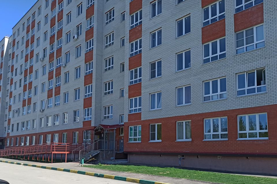 Продаётся 1-комнатная квартира, 37.6 м²