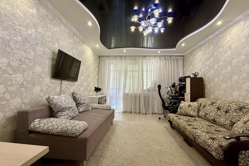 Продаётся 3-комнатная квартира, 67.7 м²