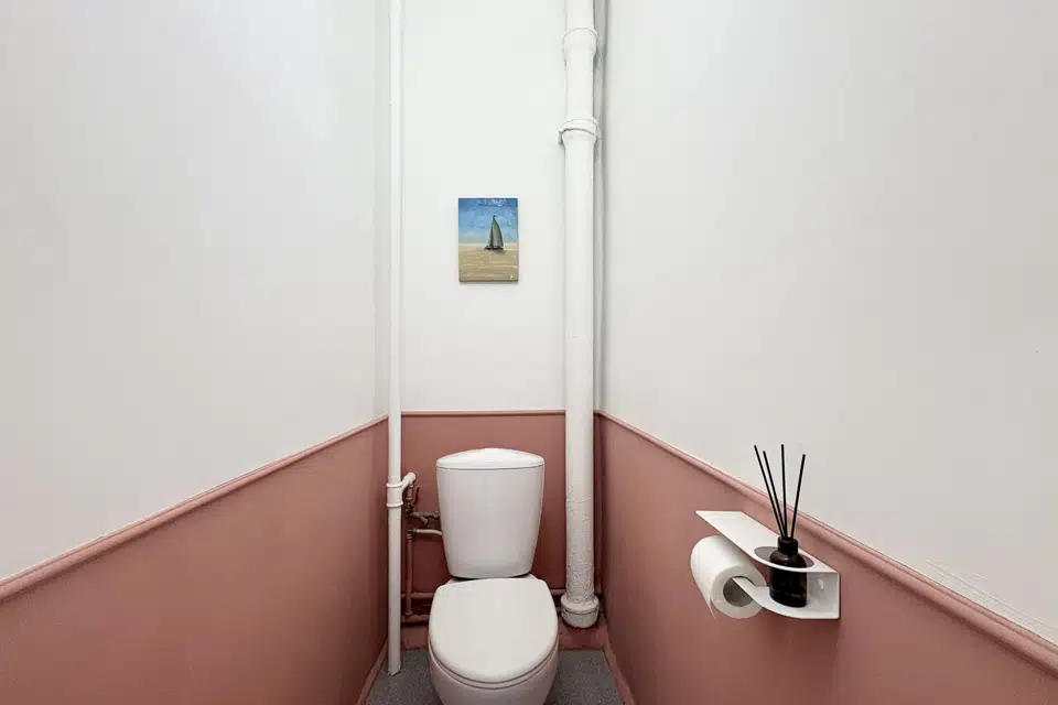 Продаётся 2-комнатная квартира, 56.2 м²
