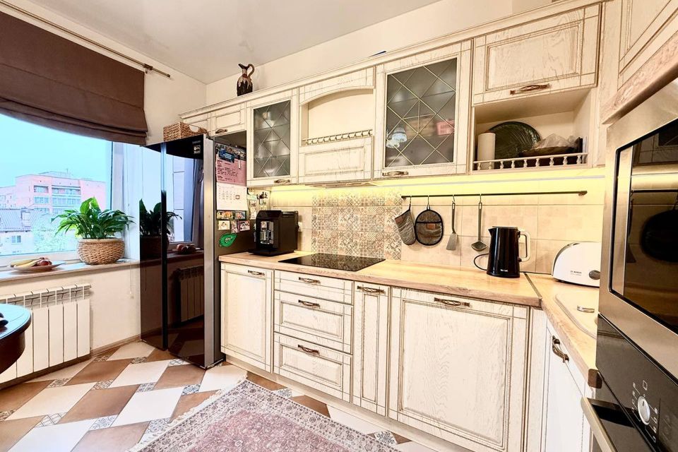 Продаётся 2-комнатная квартира, 61.7 м²