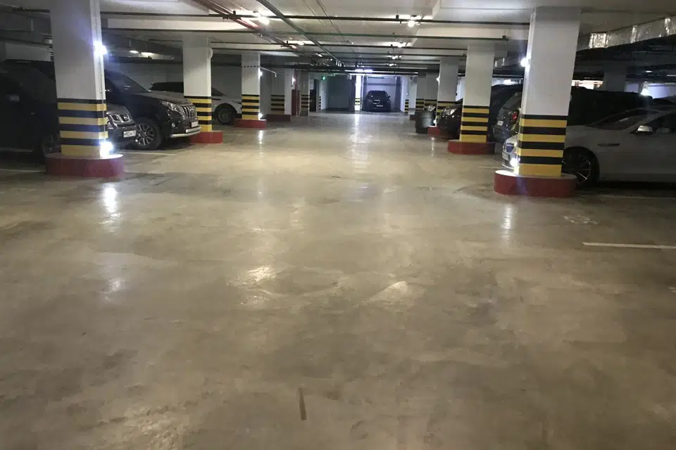 Продаётся машиноместо, 17.8 м²