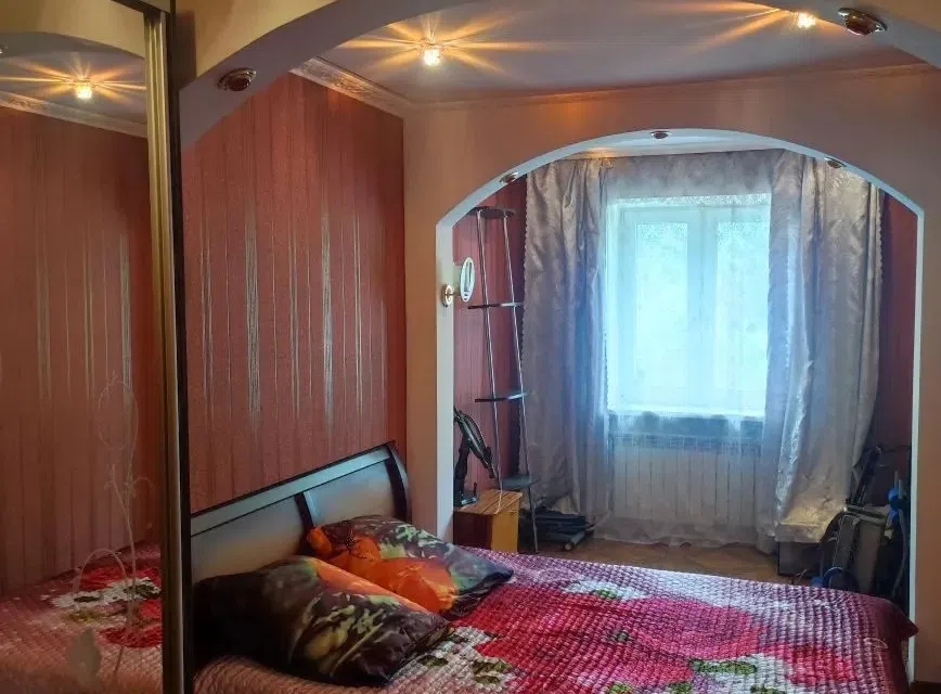 Продаётся 3-комнатная квартира, 57 м²