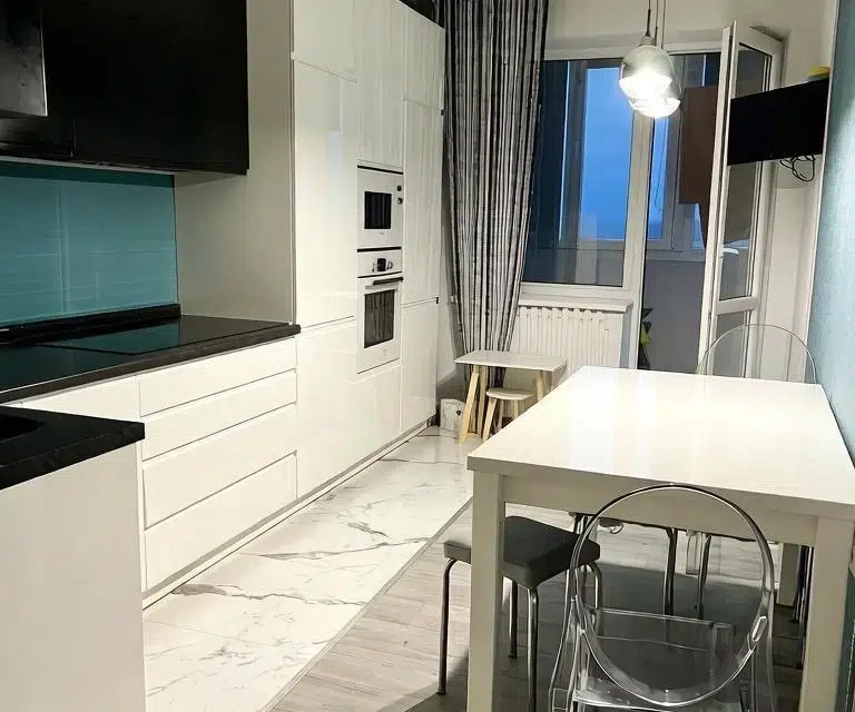 Продаётся 2-комнатная квартира, 57.8 м²