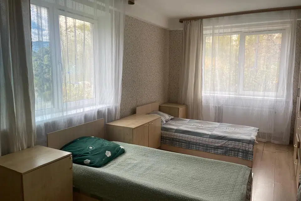 Продаётся комната в 3-комн. квартире, 18 м²