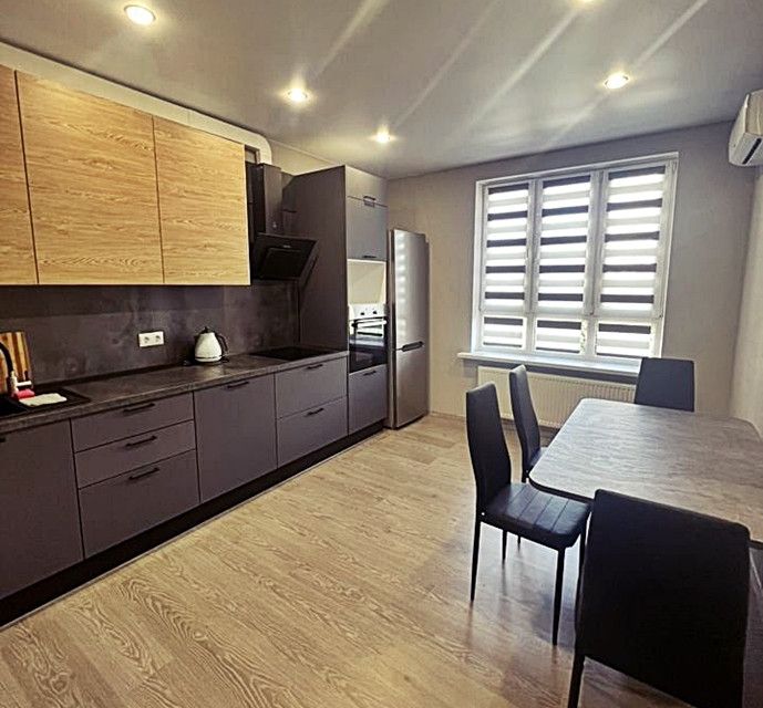 Сдаётся 2-комнатная квартира, 66 м²