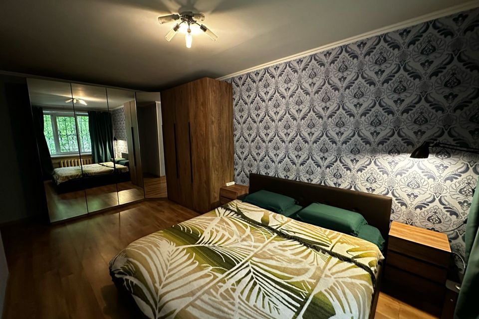 Продаётся 2-комнатная квартира, 43.8 м²