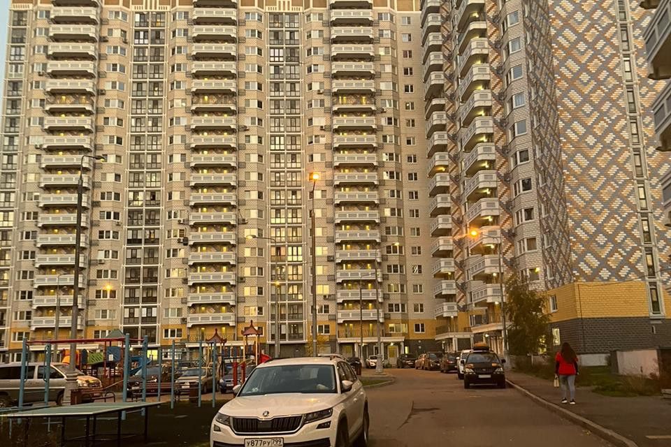 Продаётся 3-комнатная квартира, 72.6 м²