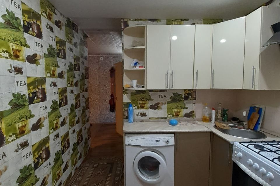Продаётся 3-комнатная квартира, 54.7 м²