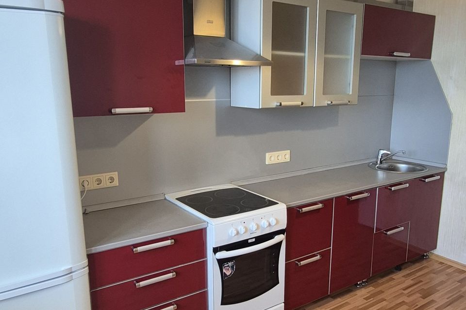 Продаётся 1-комнатная квартира, 38.3 м²