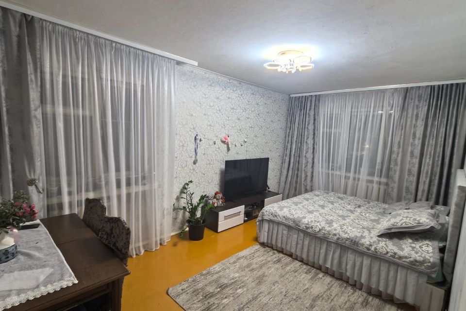 Продаётся 3-комнатная квартира, 62 м²