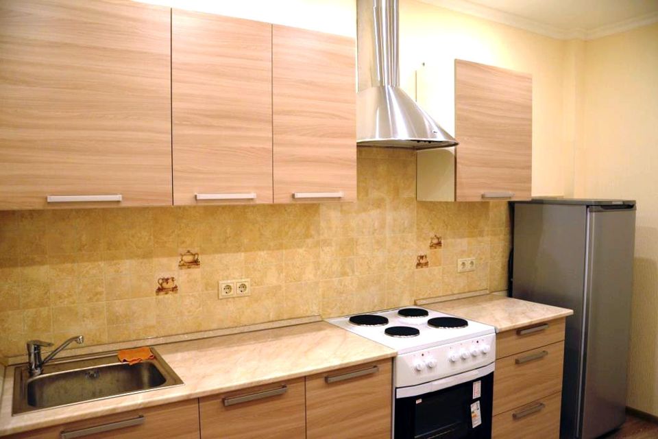 Сдаётся 1-комнатная квартира, 42 м²