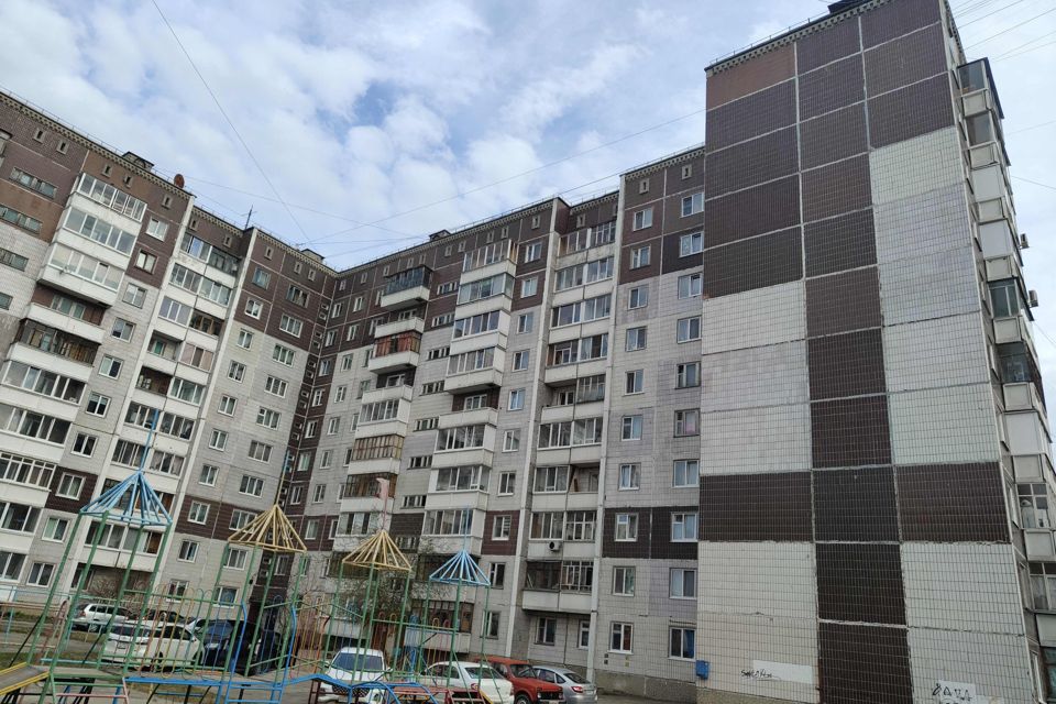 Продаётся 3-комнатная квартира, 65 м²
