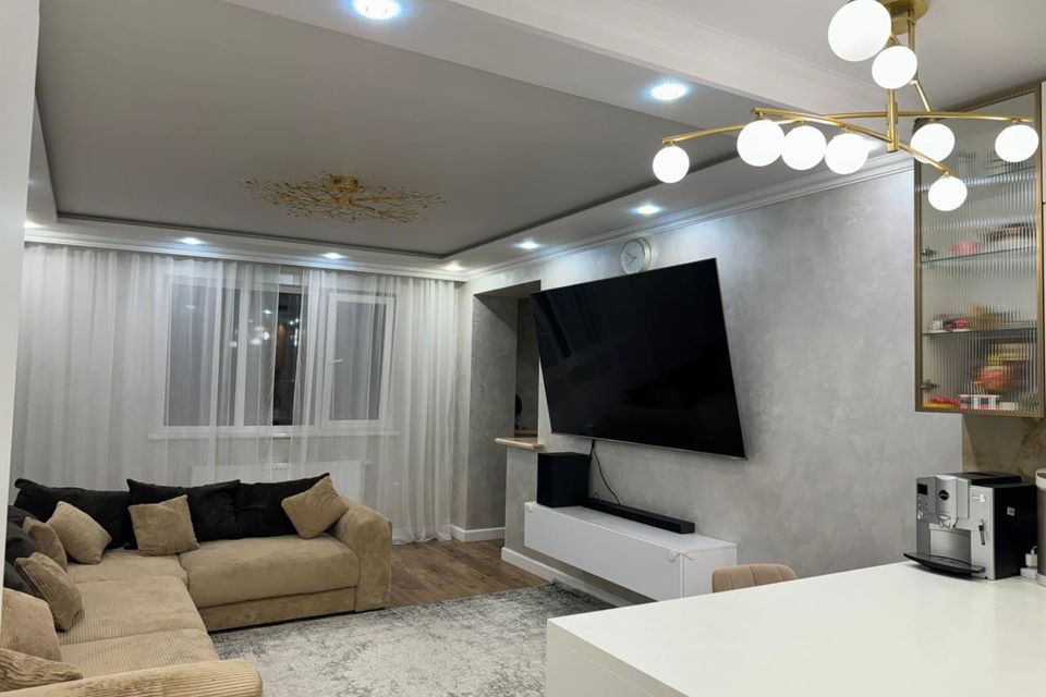 Продаётся 3-комнатная квартира, 99.8 м²