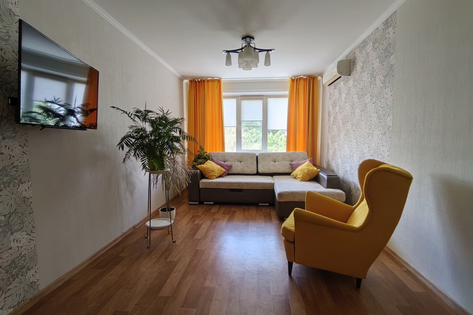 Продаётся 3-комнатная квартира, 65.6 м²