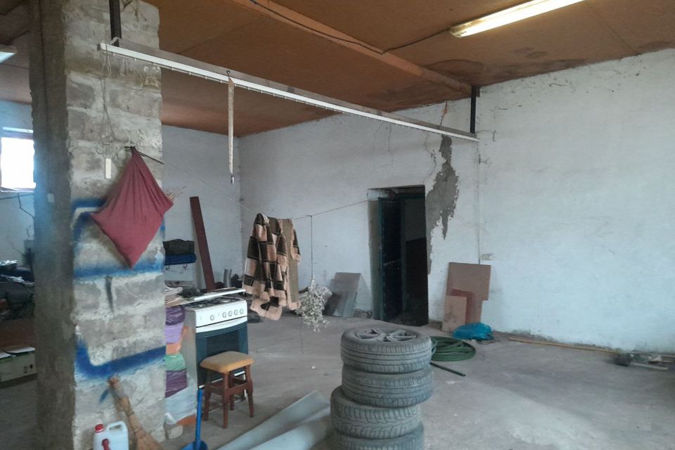 Продаётся 1-этажный дом, 200 м²
