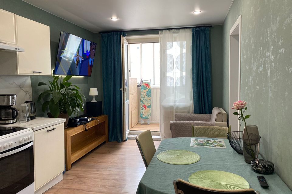 Продаётся 2-комнатная квартира, 62.8 м²