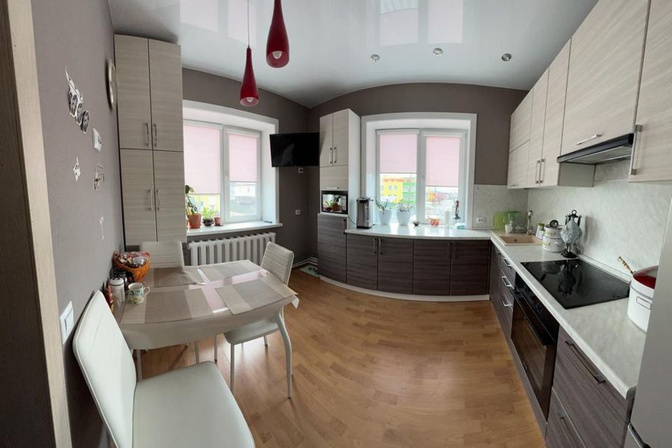 Продаётся 3-комнатная квартира, 64 м²