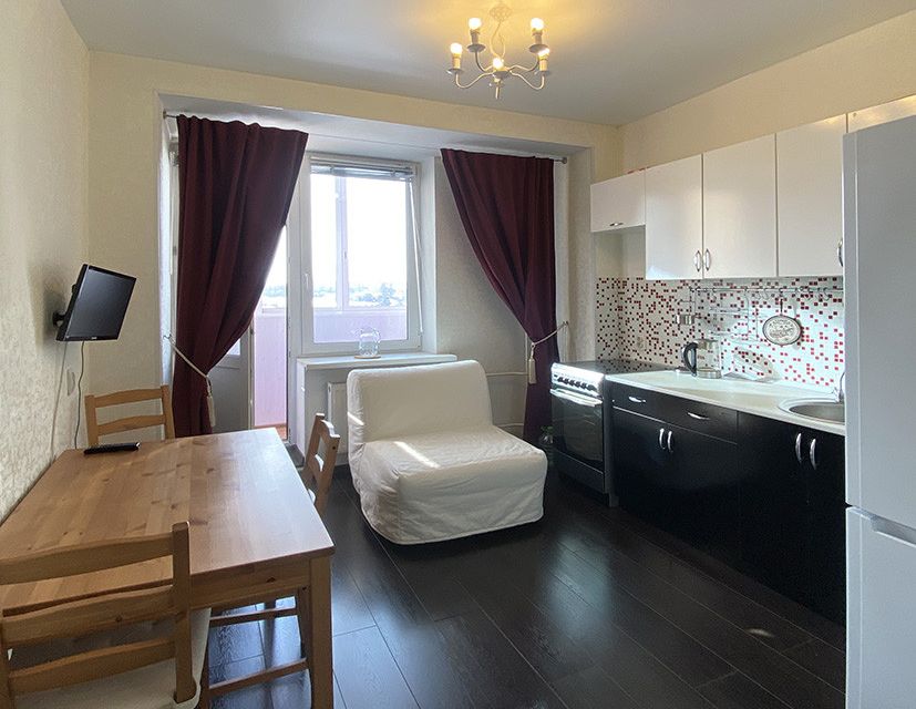Продаётся 1-комнатная квартира, 38.3 м²