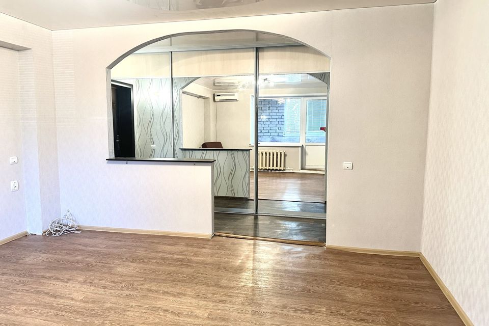 Продаётся 2-комнатная квартира, 50.4 м²
