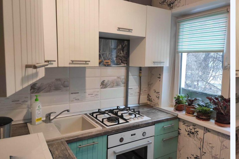 Продаётся 3-комнатная квартира, 57 м²