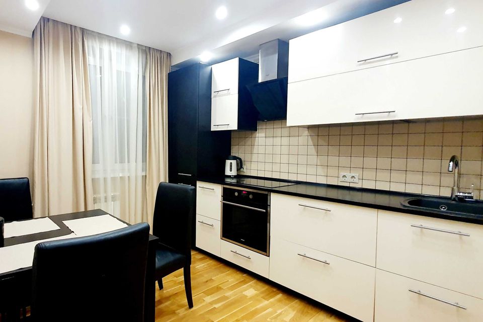 Сдаётся 2-комнатная квартира, 52.6 м²