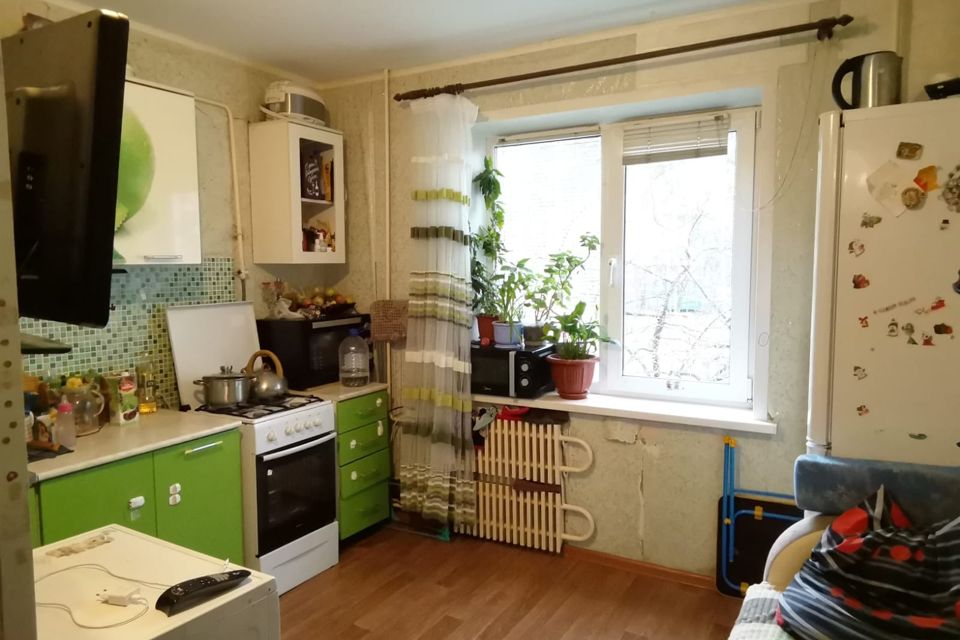 Продаётся 1-комнатная квартира, 37.6 м²