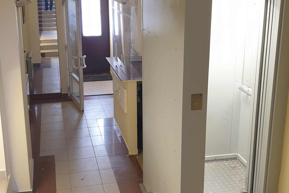 Продаётся 4-комнатная квартира, 114 м²