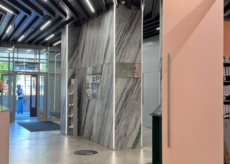 Продаётся 1-комнатная квартира, 42 м²