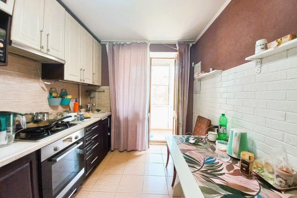 Продаётся 3-комнатная квартира, 61 м²