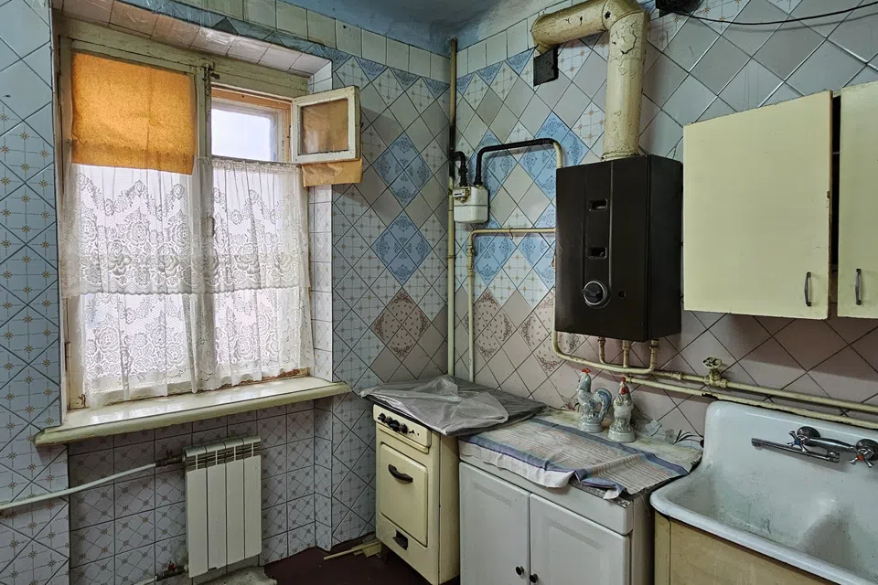 Продаётся 3-комнатная квартира, 57 м²