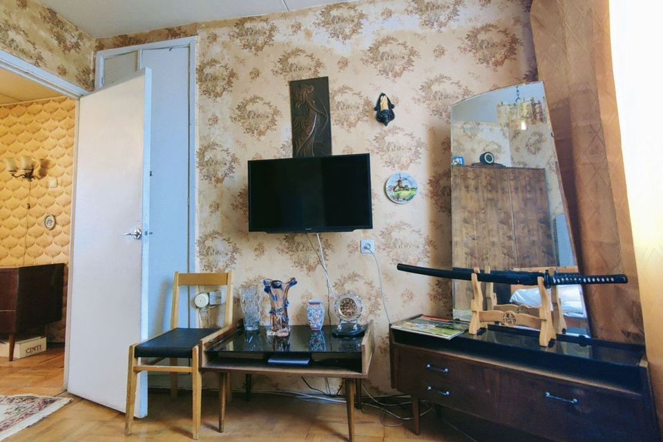Продаётся 3-комнатная квартира, 42 м²
