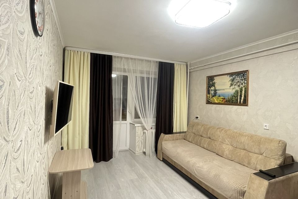 Продаётся 1-комнатная квартира, 50.3 м²