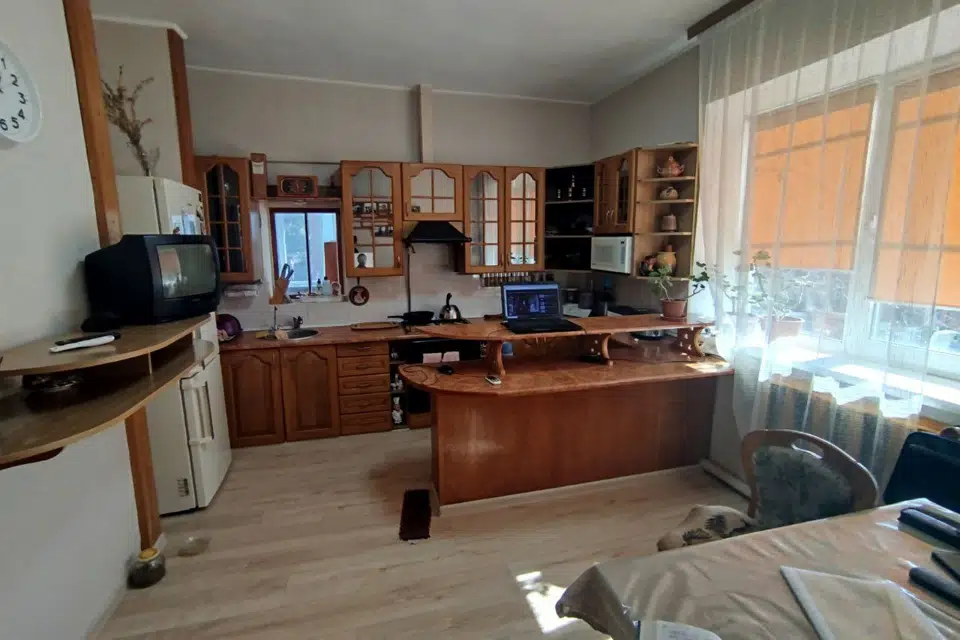 Продаётся 2-этажный дом, 183.4 м²