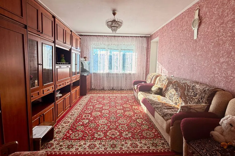 Продаётся 3-комнатная квартира, 72.4 м²