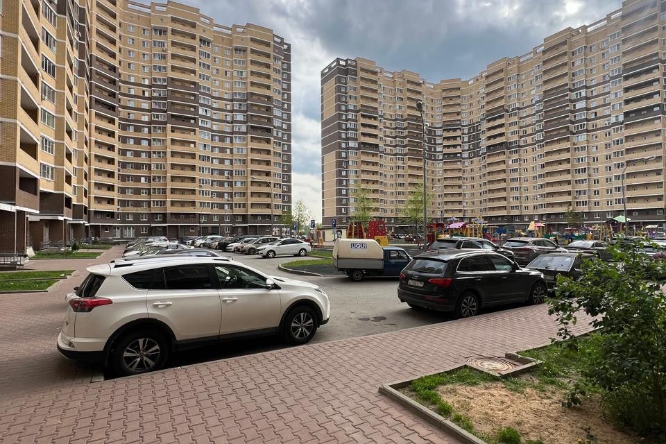 Продаётся 1-комнатная квартира, 34 м²