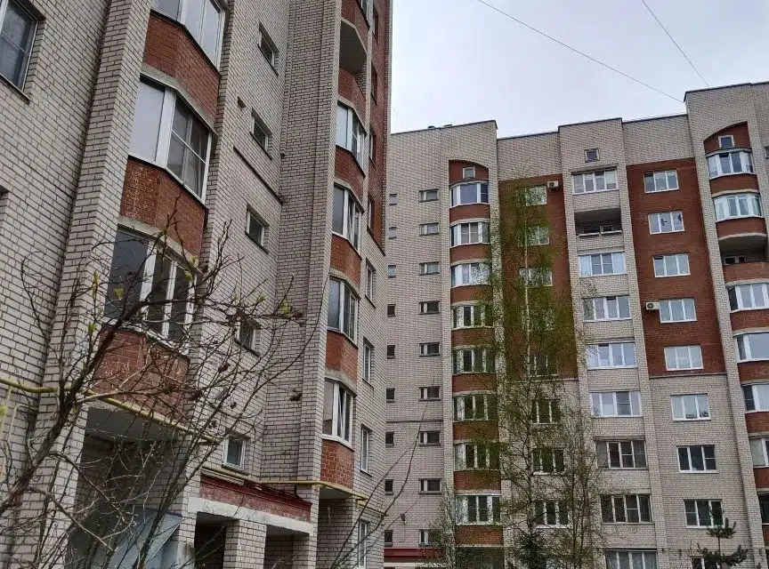 Продаётся 1-комнатная квартира, 42.3 м²