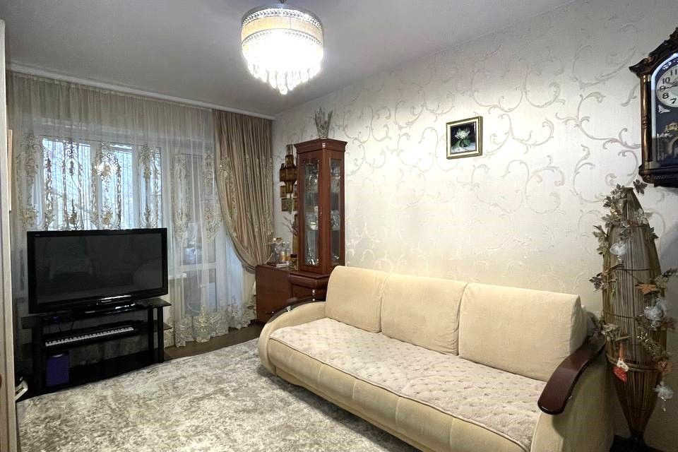 Продаётся 3-комнатная квартира, 54.5 м²