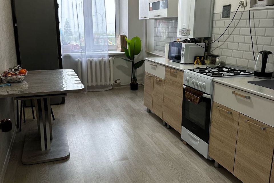 Продаётся 1-комнатная квартира, 48 м²